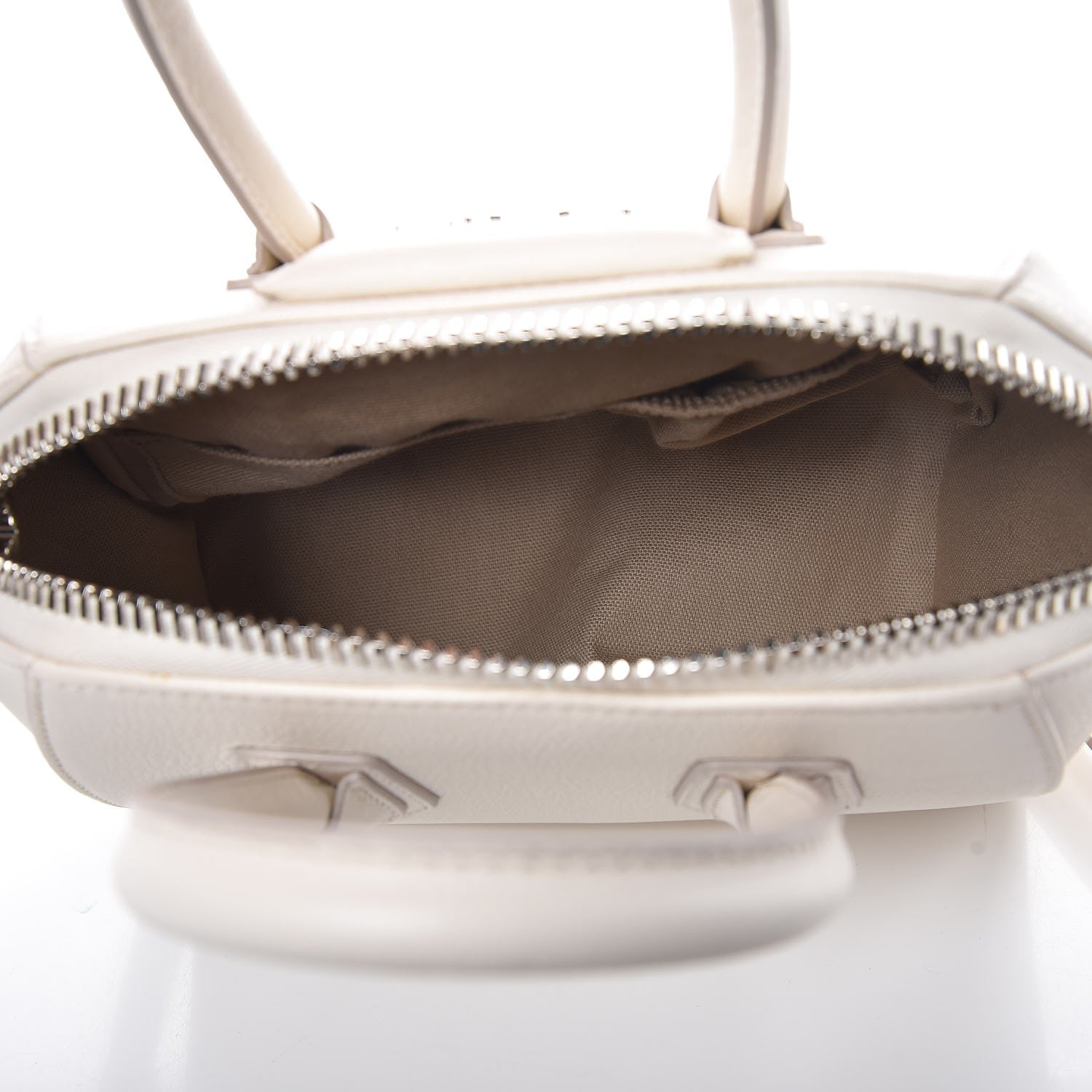 Givenchy Sugar Goatskin Mini Antigona Off White 13 of 17