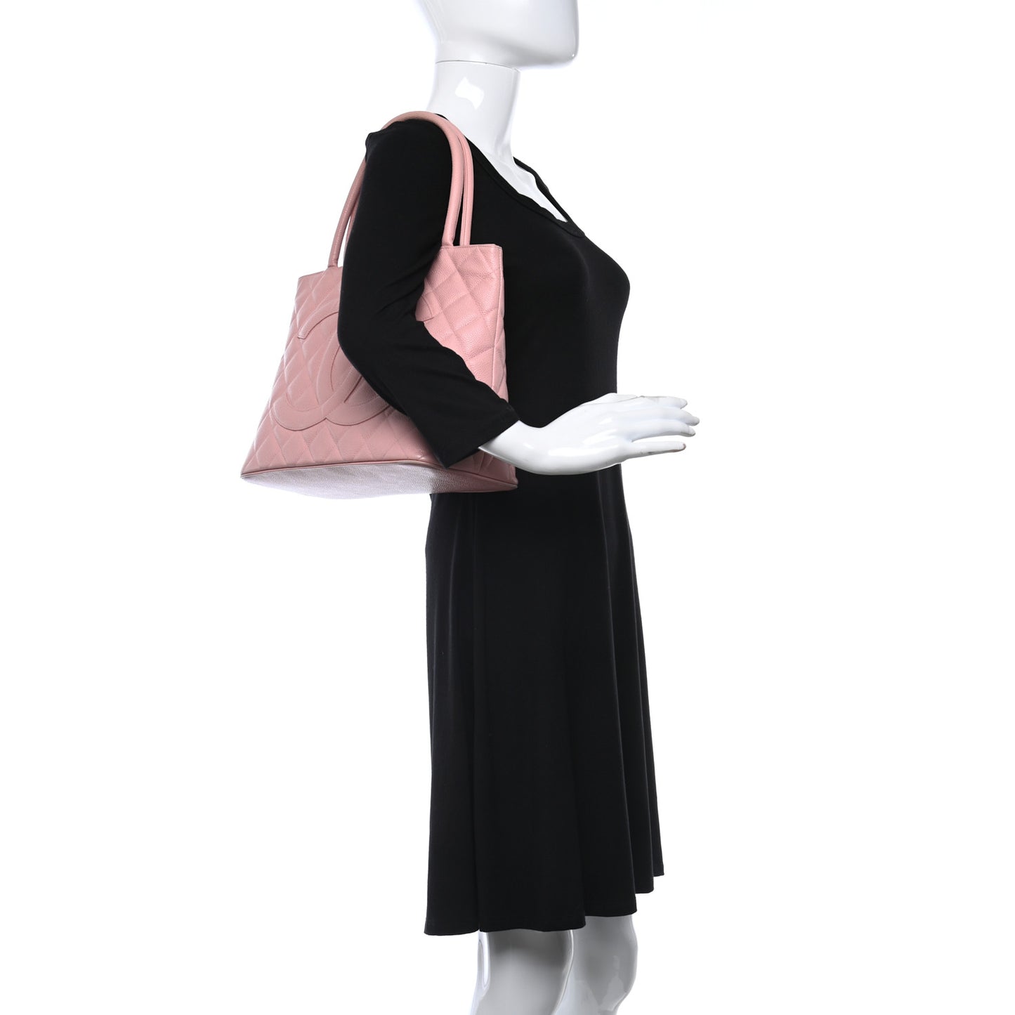 Caviar Medallion CC Tote Light Pink