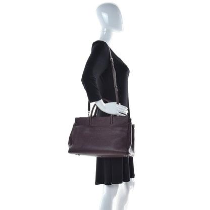 Saint Laurent Grained Calfskin Medium Cabas Rive Gauche Amaranto 2 of 29