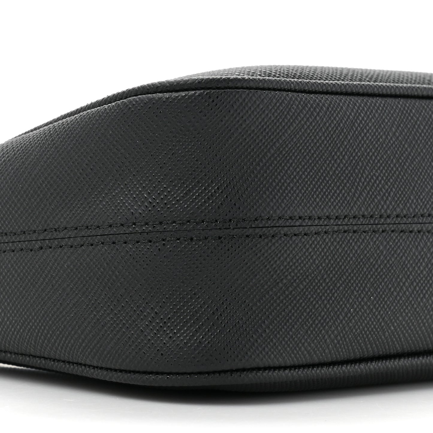 Saffiano Lux Re-Edition 2005 Shoulder Bag Black