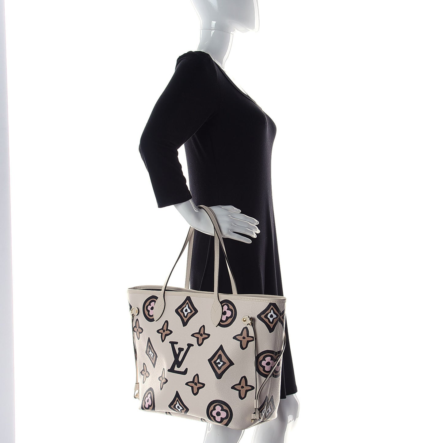 Monogram Giant Wild At Heart Neverfull MM Creme