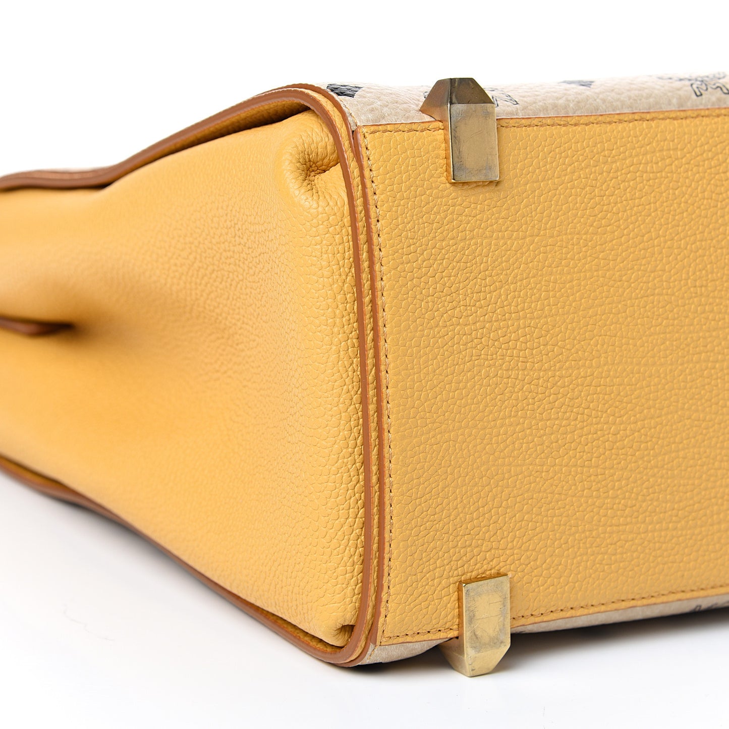 Visetos Medium Corina Shoulder Bag Beige Yellow