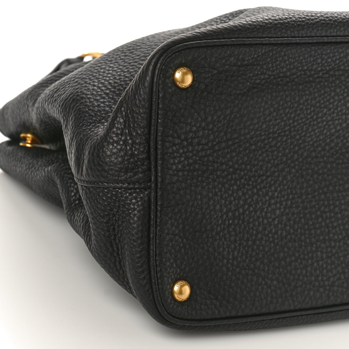 Vitello Daino Tote Black