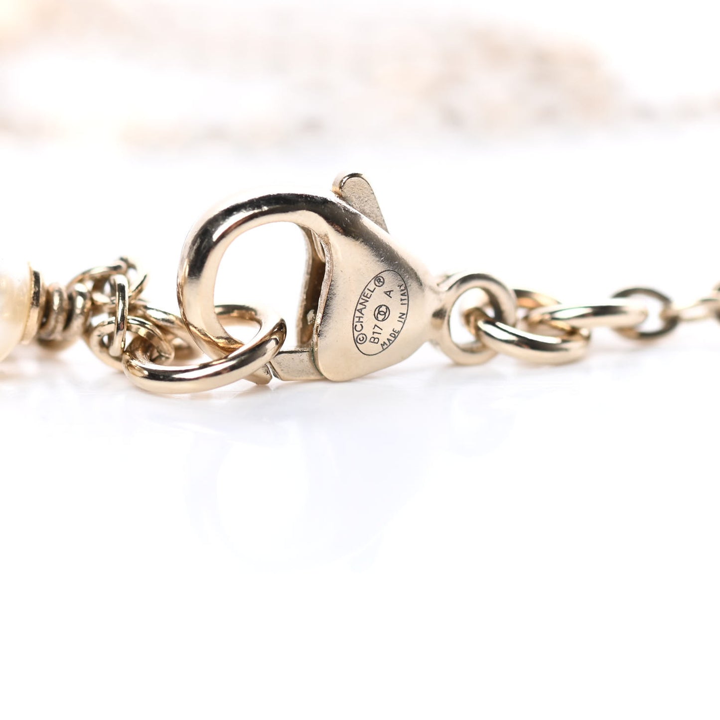 Crystal CC Necklace Light Gold