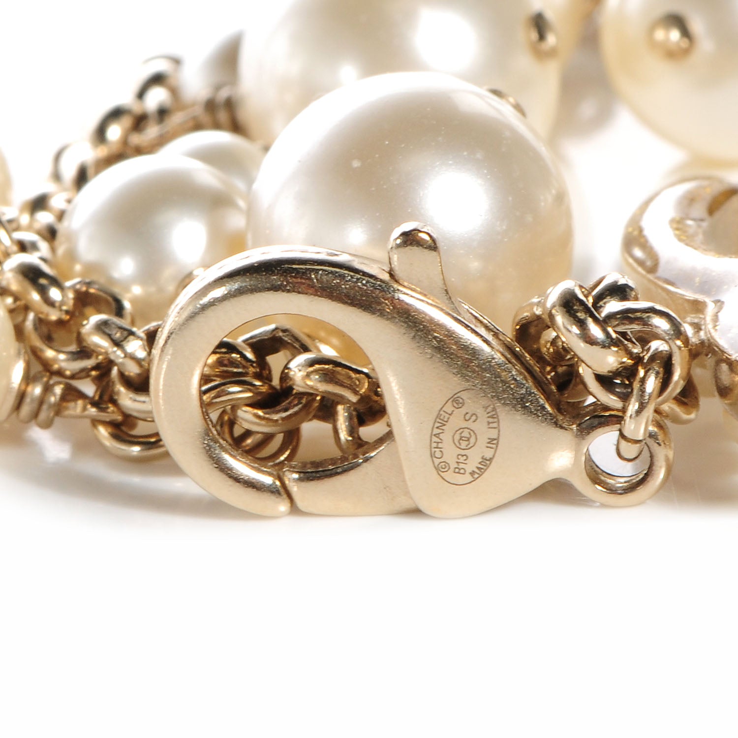 Chanel Pearl CC Bracelet Gold 4 of 5