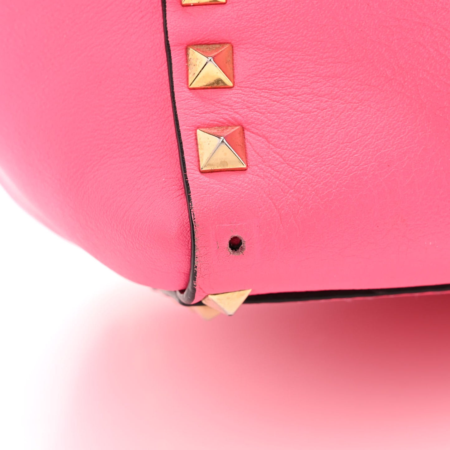 Vitello Rockstud Double Handle Tote Fuxia Fluo