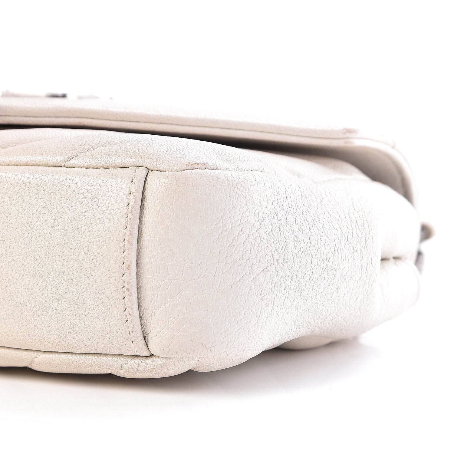 Saint Laurent Sheepskin Matelasse Monogram Classic Baby Chain Bag White 14 of 21