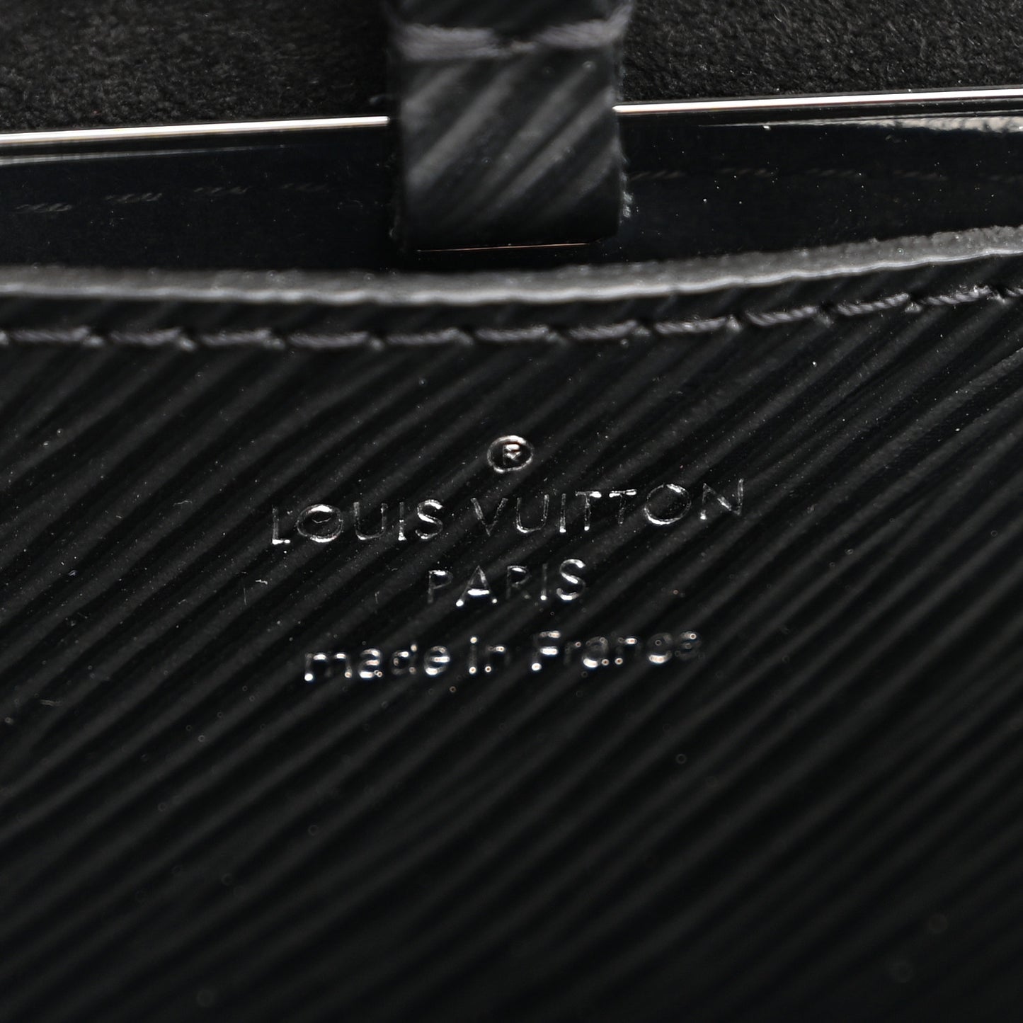 Epi Twist Shoulder Bag MM Black