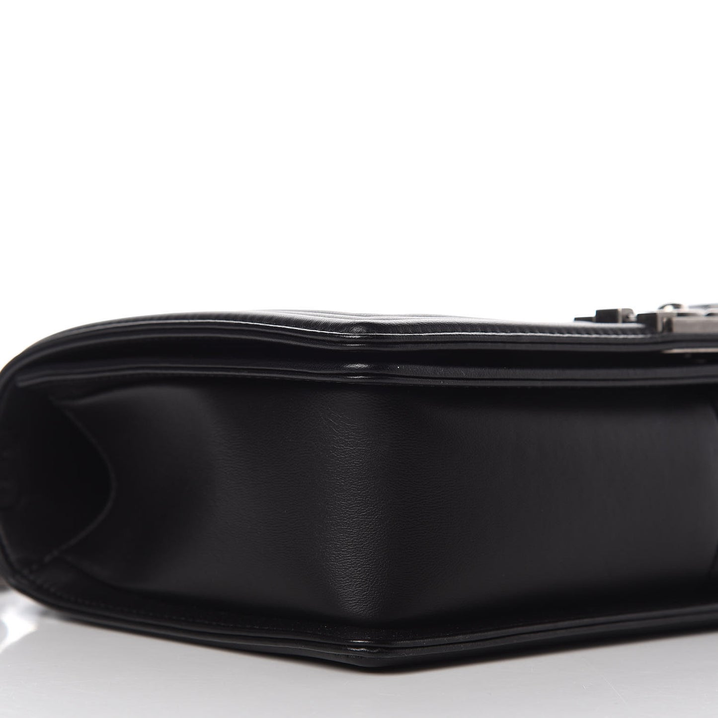 Lambskin Quilted New Medium Boy Flap Black