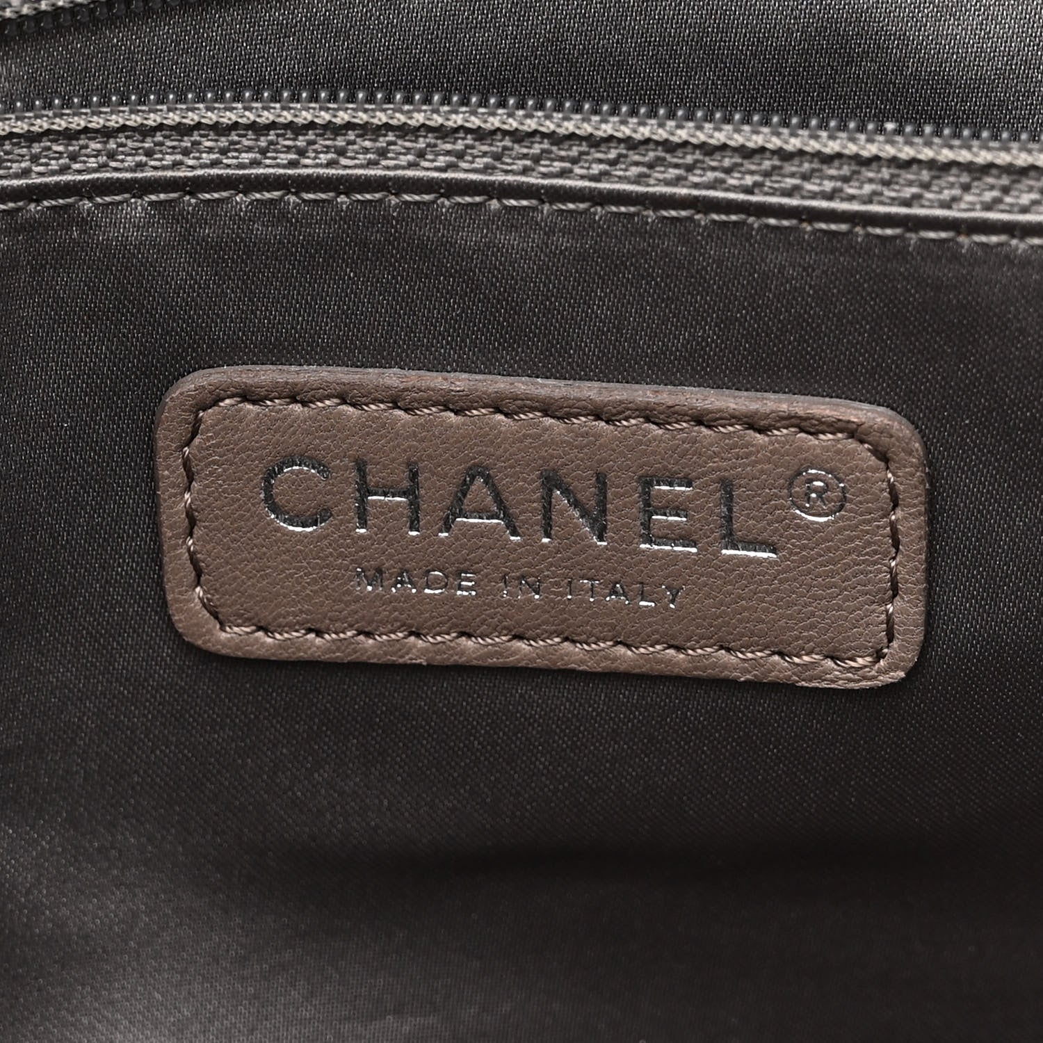 Chanel Glazed Calfskin Twisted Maxi Flap Black 6 of 10