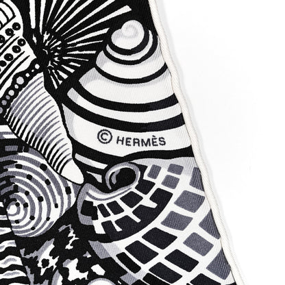 Hermes Silk Sieste Au Paradis Scarf 90 Black White Vert 4 of 5
