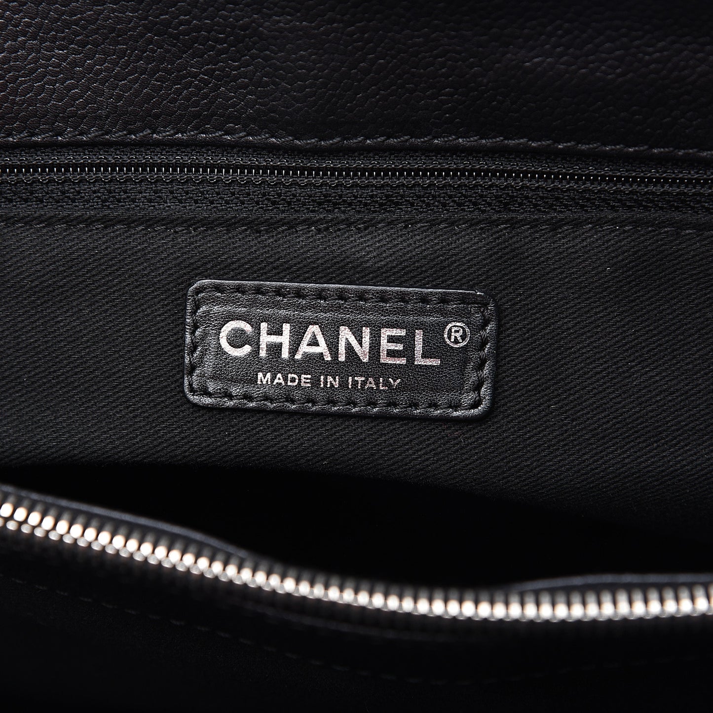 Caviar Quilted Grand Shopping Tote GST Black