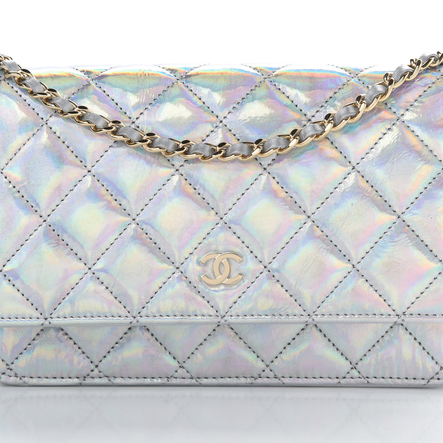 Iridescent Goatskin Quilted Wallet On Chain WOC Silver
