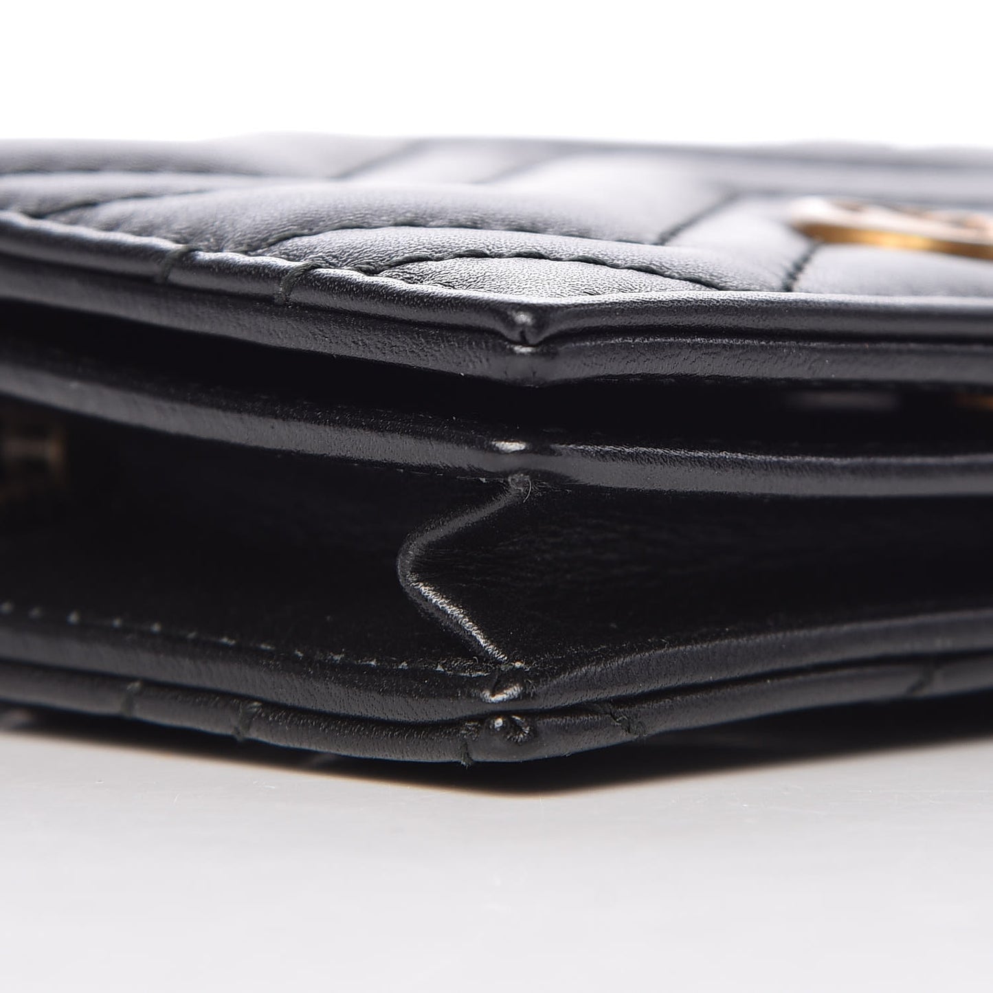 Calfskin Matelasse GG Marmont Card Case Wallet Black