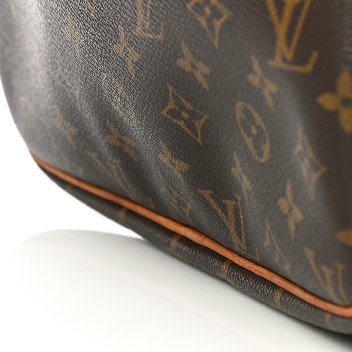 Monogram Reporter PM