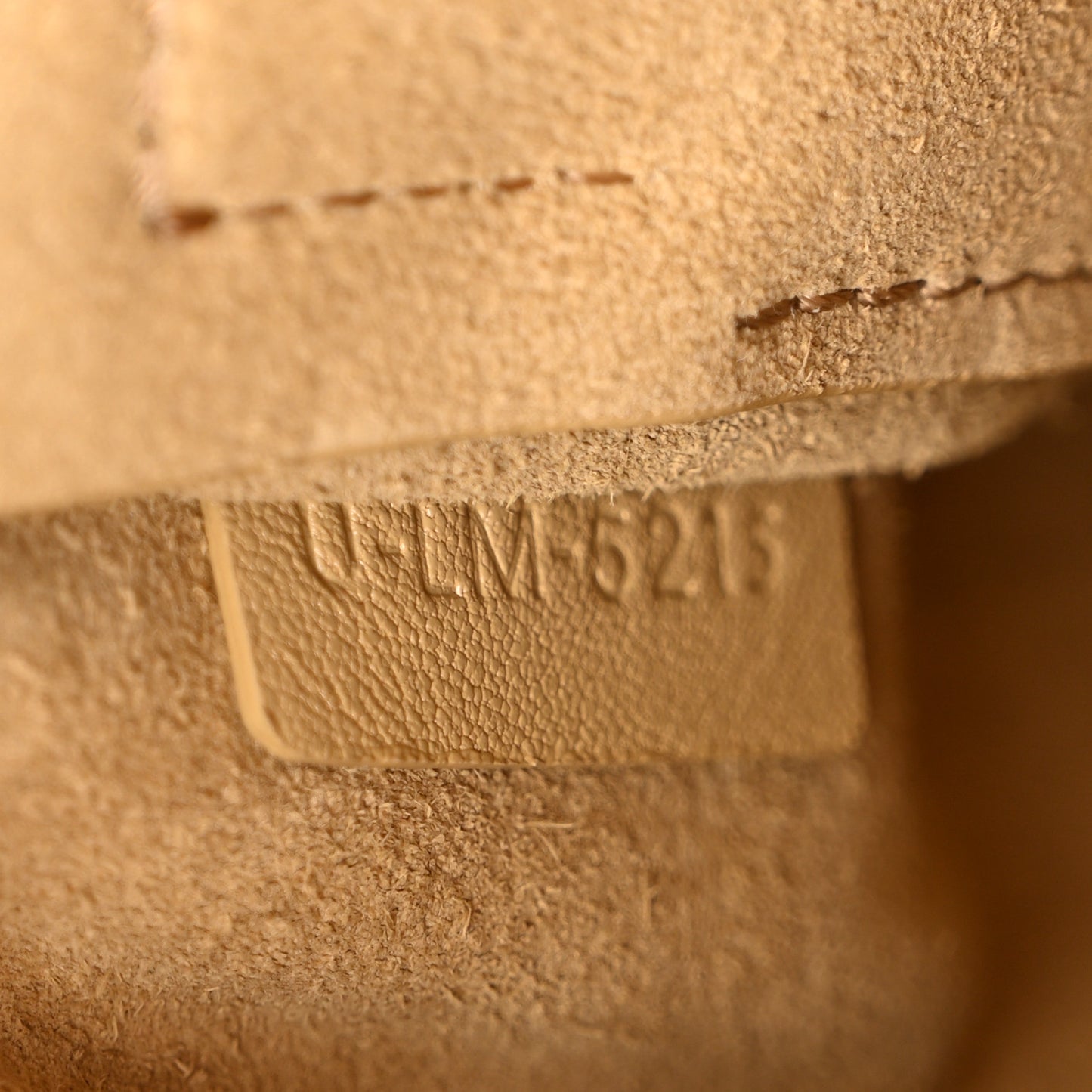 Shiny Lambskin Soft Triomphe Besace Bag Sandcastle