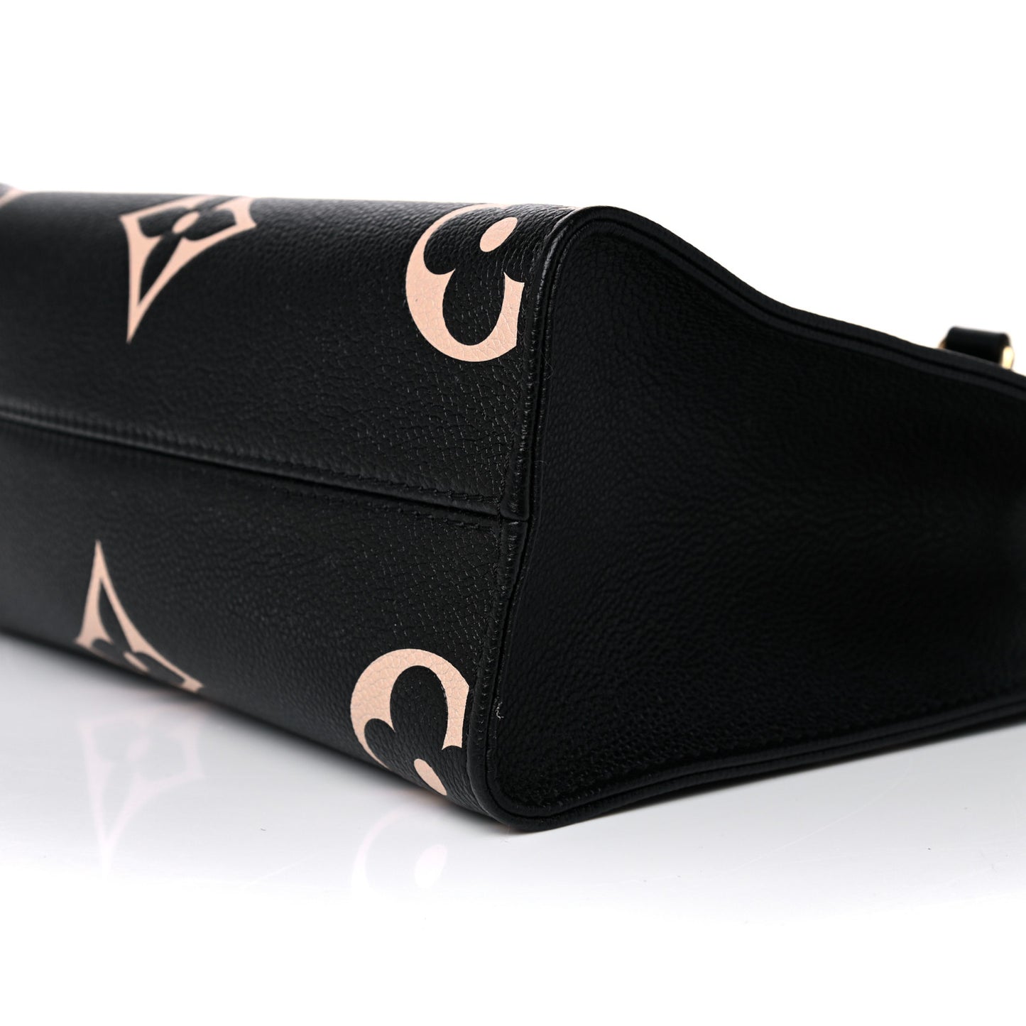 Empreinte Monogram Giant Onthego PM Black Beige