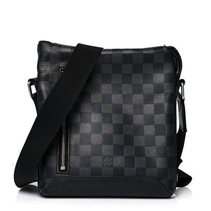 Louis Vuitton Damier Infini Discovery Messenger BB Onyx 1 of 11