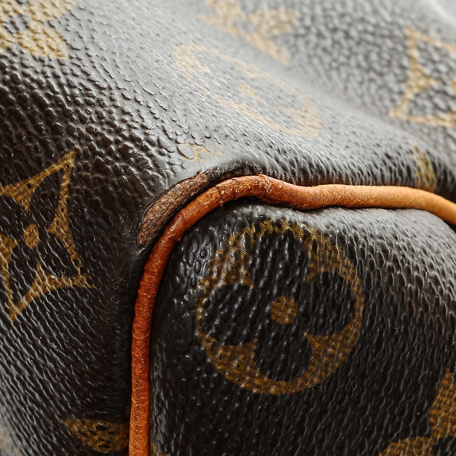 Louis Vuitton Monogram Speedy 35 12 of 13
