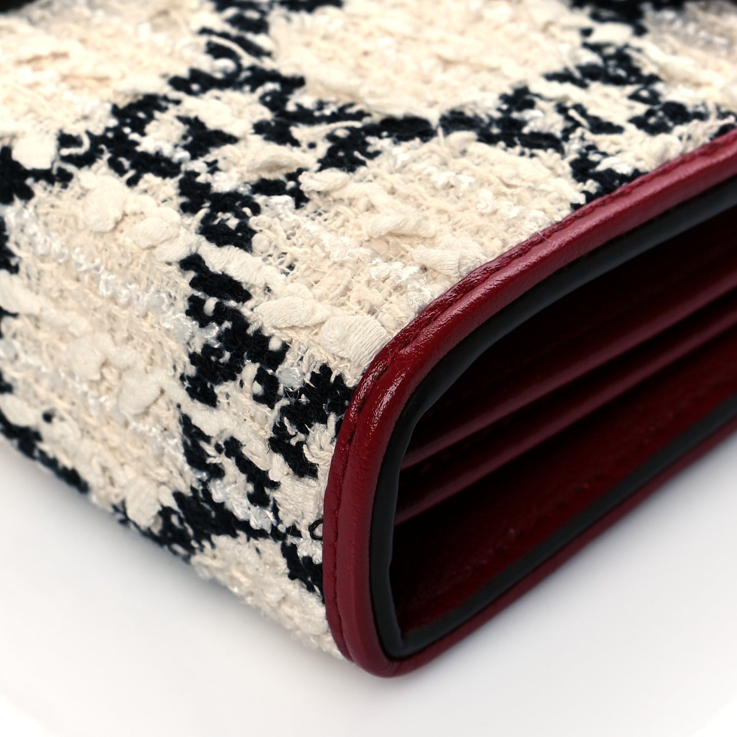 Tweed GG Monogram Mini Dionysus Chain Wallet White Black Romantic Cherry