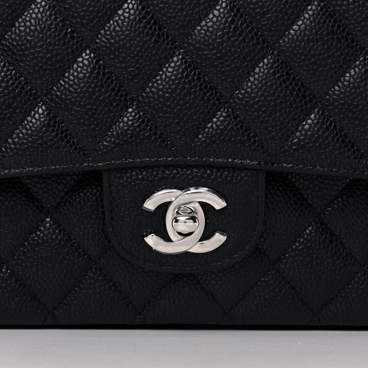 Caviar Quilted Medium Double Flap Black