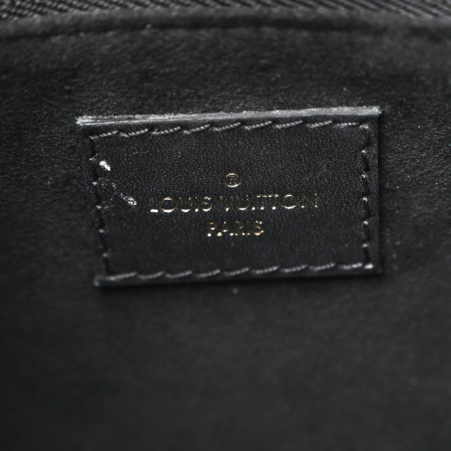 Louis Vuitton Empreinte Monogram Giant Onthego PM Black 6 of 11
