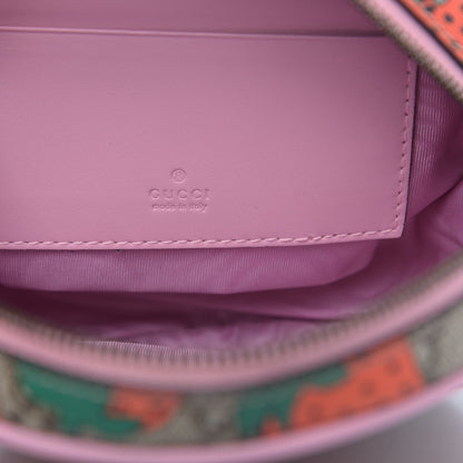 Gucci GG Supreme Monogram Strawberry Round Wrist Wallet 6 of 9