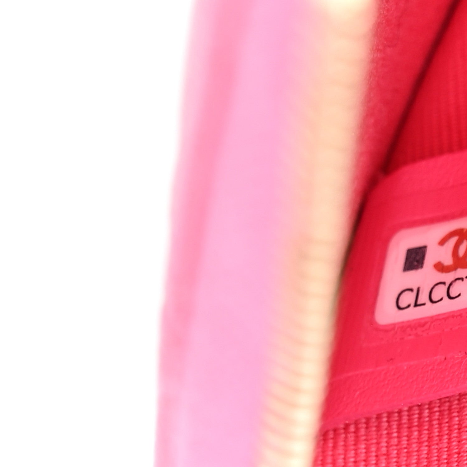 Chanel Caviar Quilted Zipped Key Holder Case Pink 7 of 8