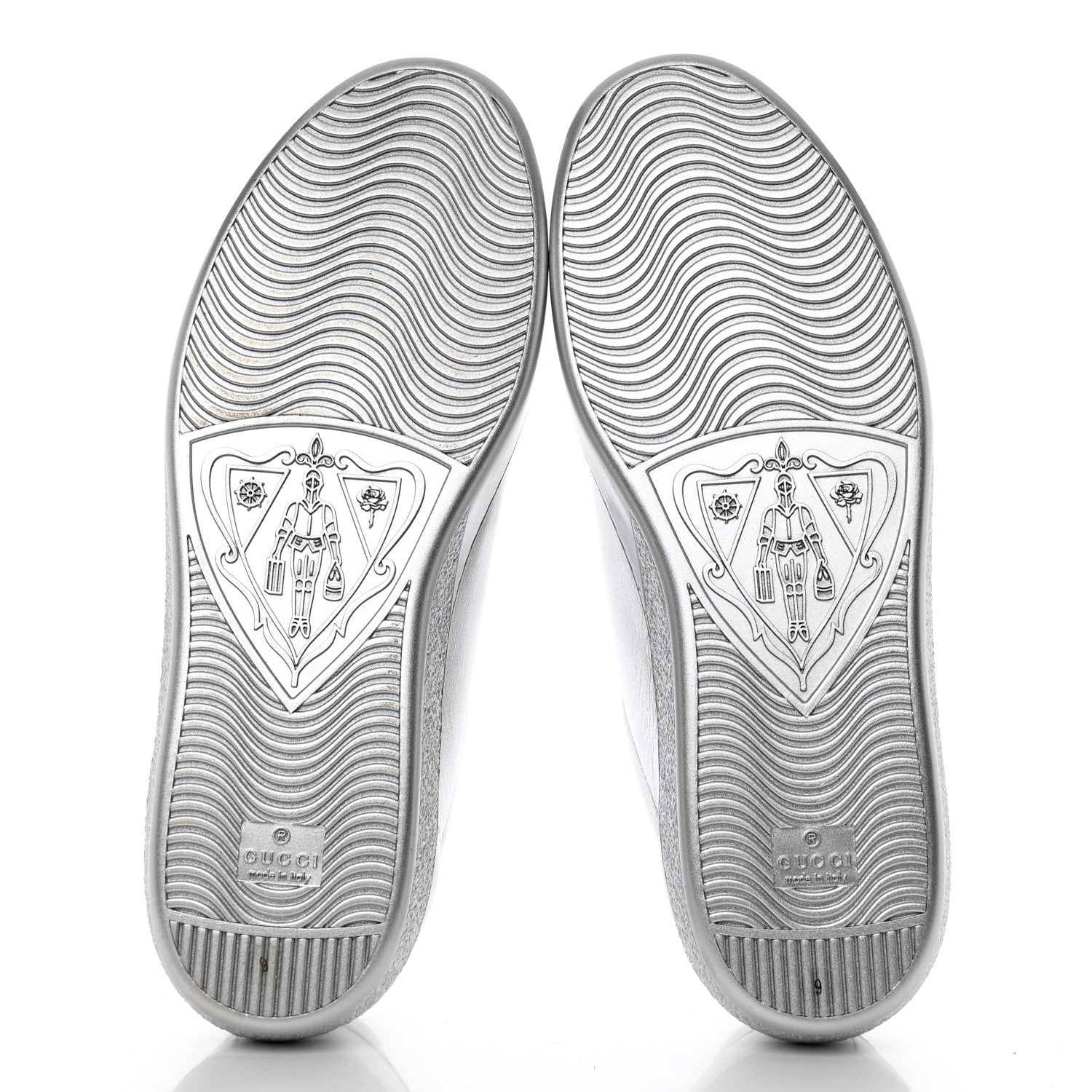 Gucci Metallic Nappa Interlocking G Perforated Mens Ace Sneakers 9 Argento 5 of 9