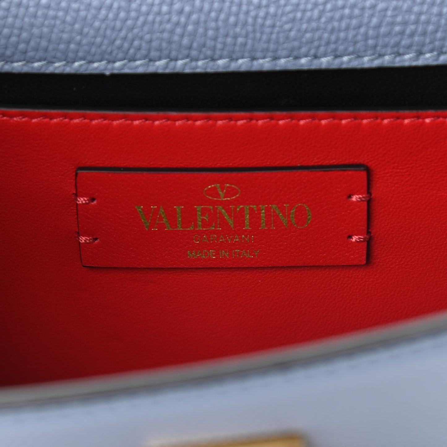 Grained Calfskin VSling Clutch With Shoulder Strap Niagara