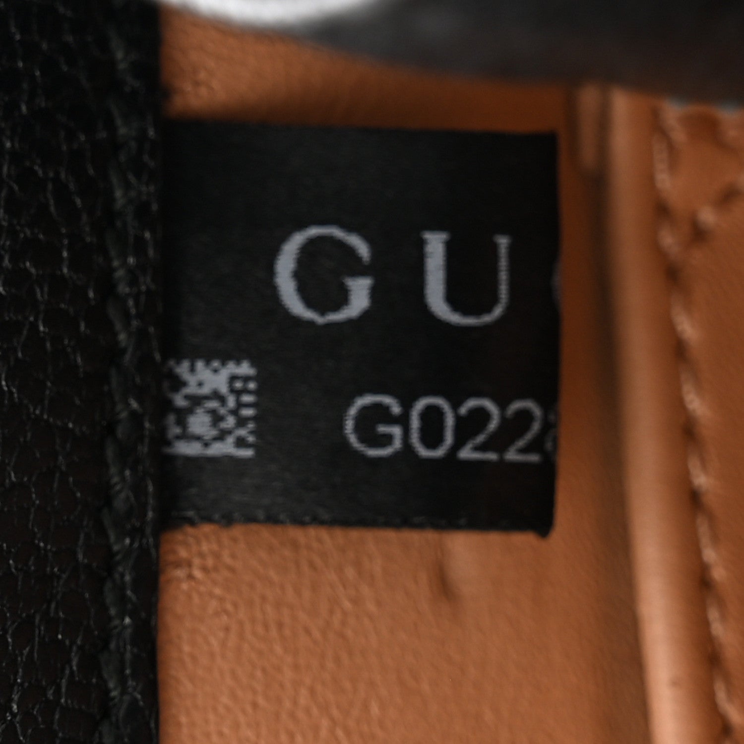 Gucci GG Supreme Monogram Goatskin Pearl Mini Fox Broche Bamboo Top Handle Bag Beige Ebony Black Hibiscus Red Mystic White 7 of 13