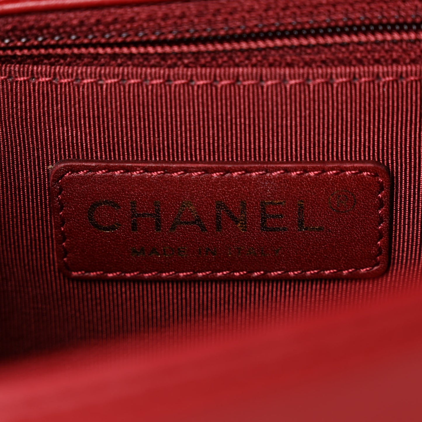 Lambskin Quilted New Medium Boy Flap Red