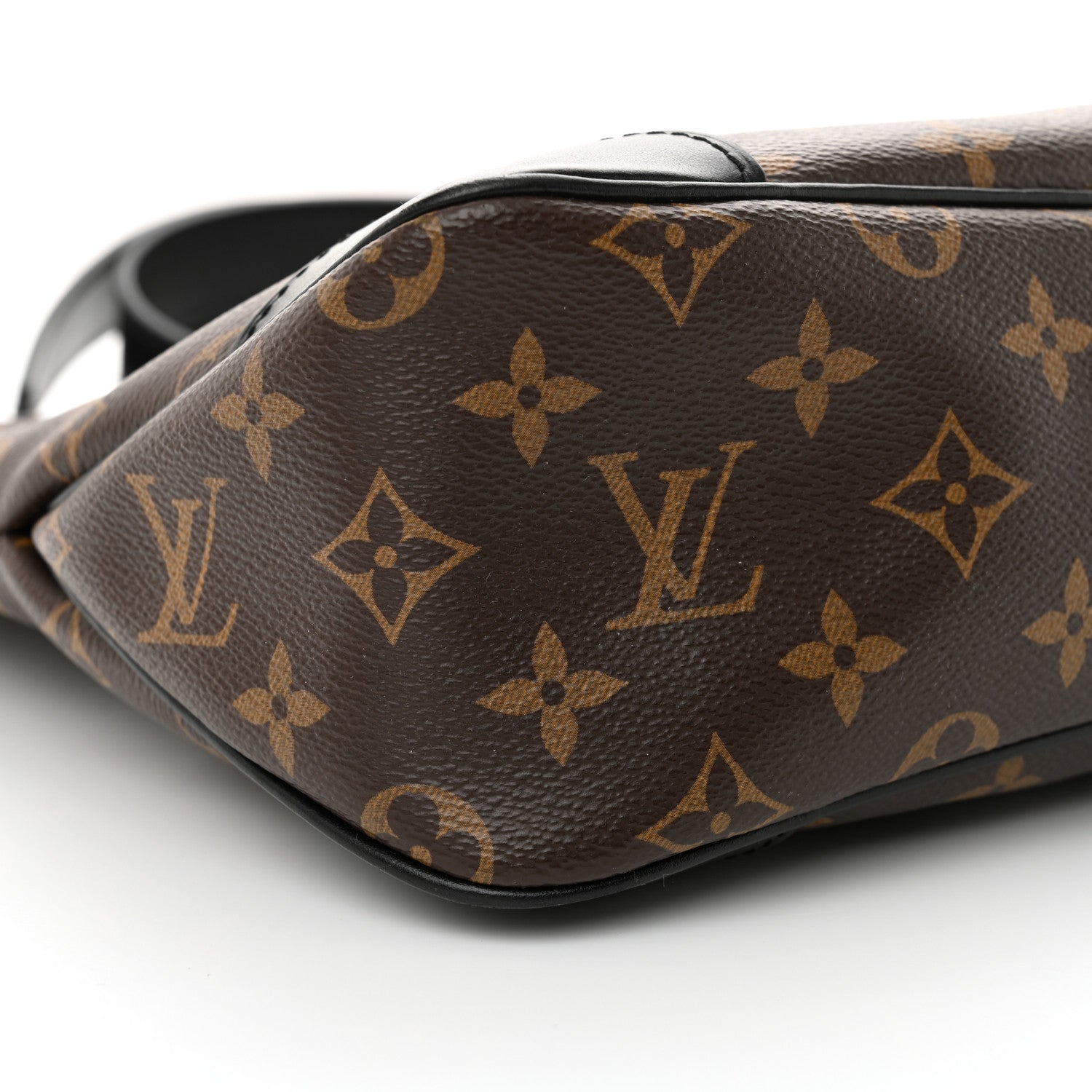Louis Vuitton Monogram Odeon MM Black 8 of 9
