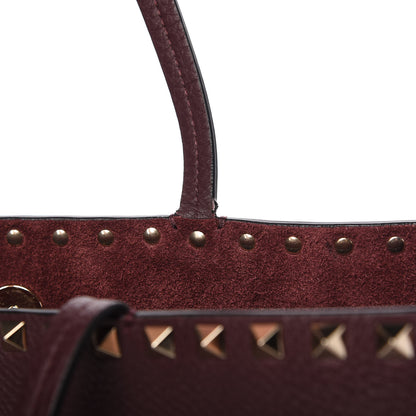 Valentino Garavani Grained Calfskin Small Rockstud Shoulder Tote Rubin 11 of 11