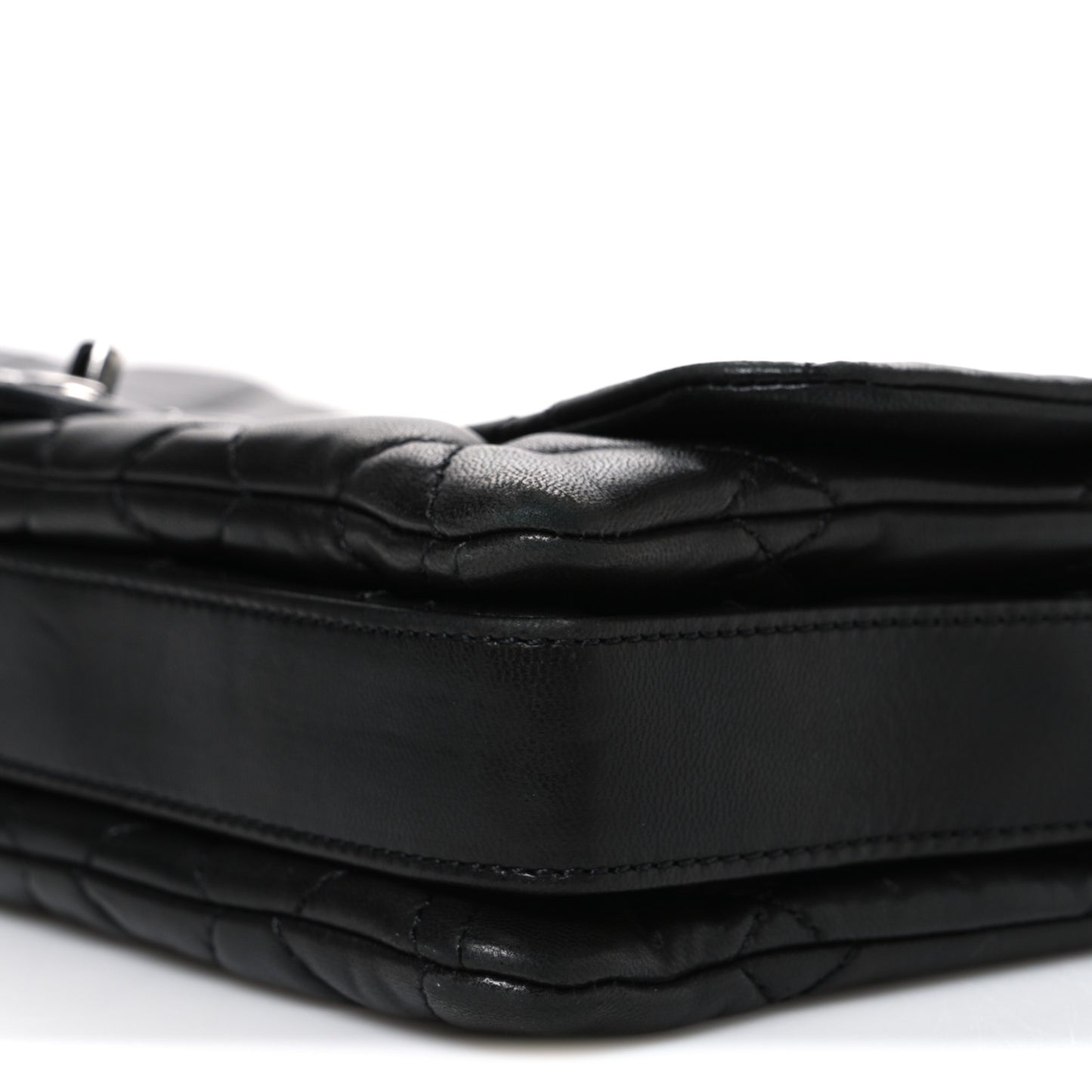 Lambskin Quilted Jumbo 3 Flap Black