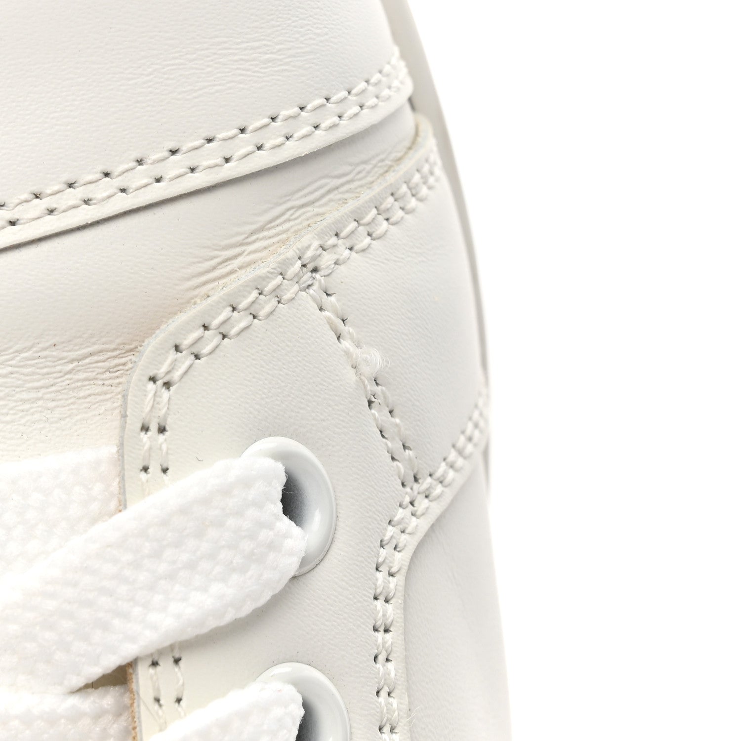Christian Louboutin Calfskin Vieira Flat Sneakers 38 White 10 of 11