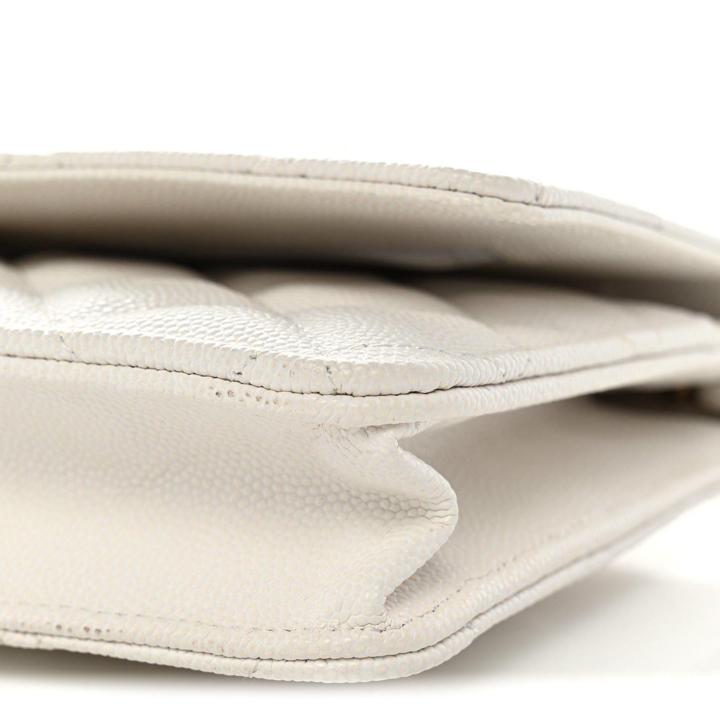 Caviar Quilted Wallet on Chain WOC White