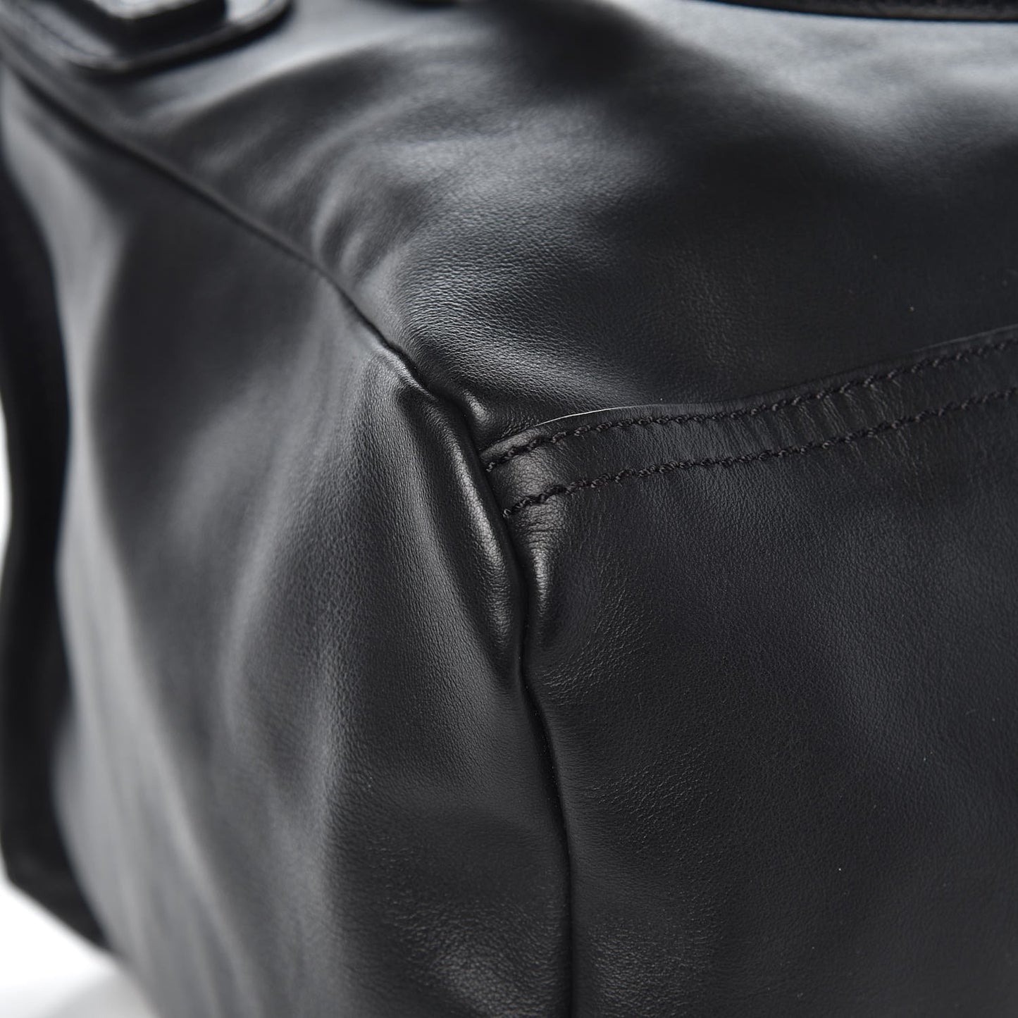 Calfskin Gothic Medium Pandora Black