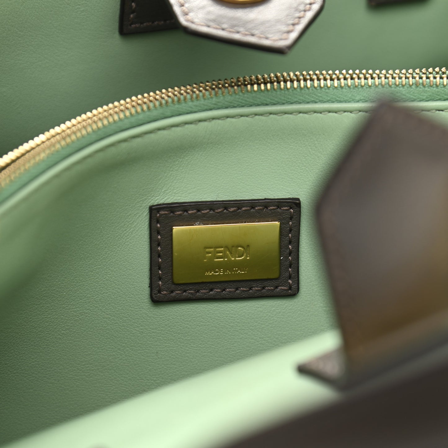 Vitello Dolce Petite 2Jours Tote Verde Prato Menta