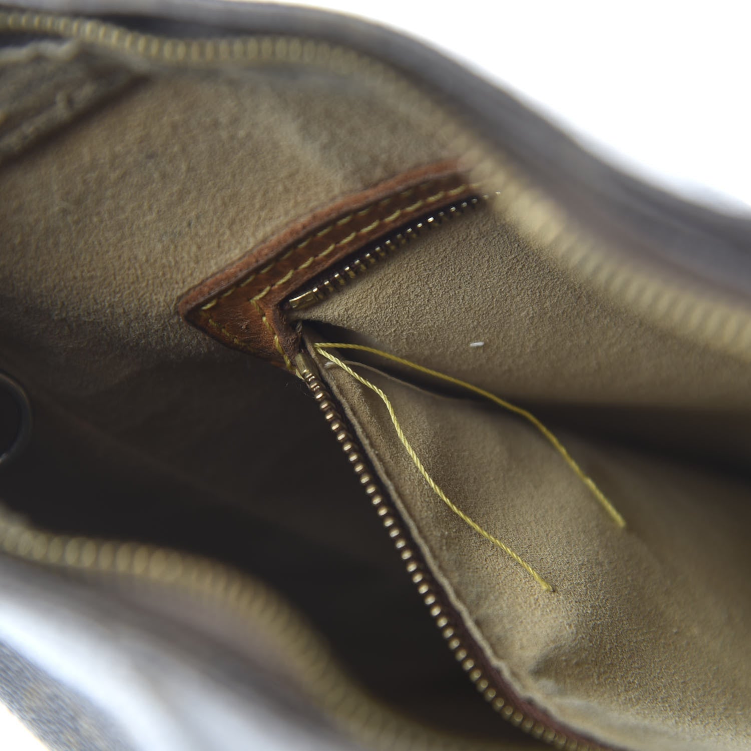 Louis Vuitton Monogram Looping GM 11 of 12
