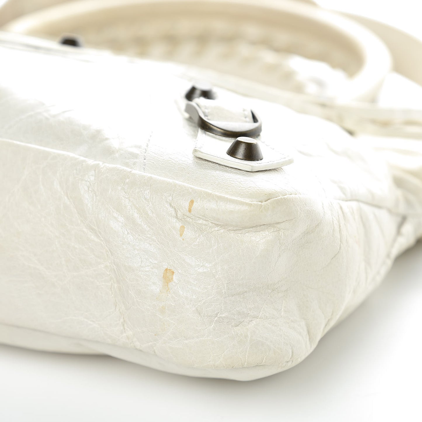Chevre Classic Hardware First White