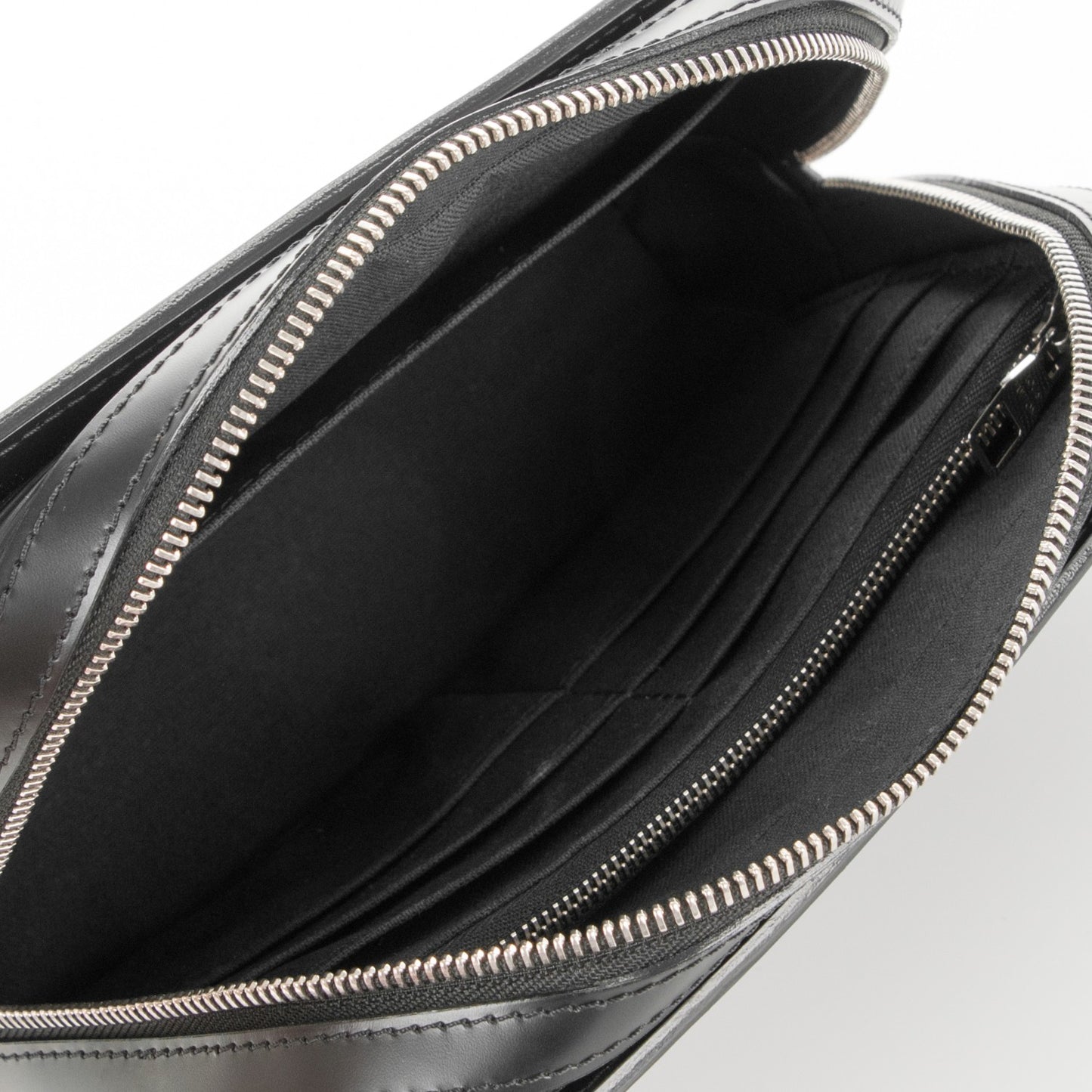 Epi Hoche Wristlet Black