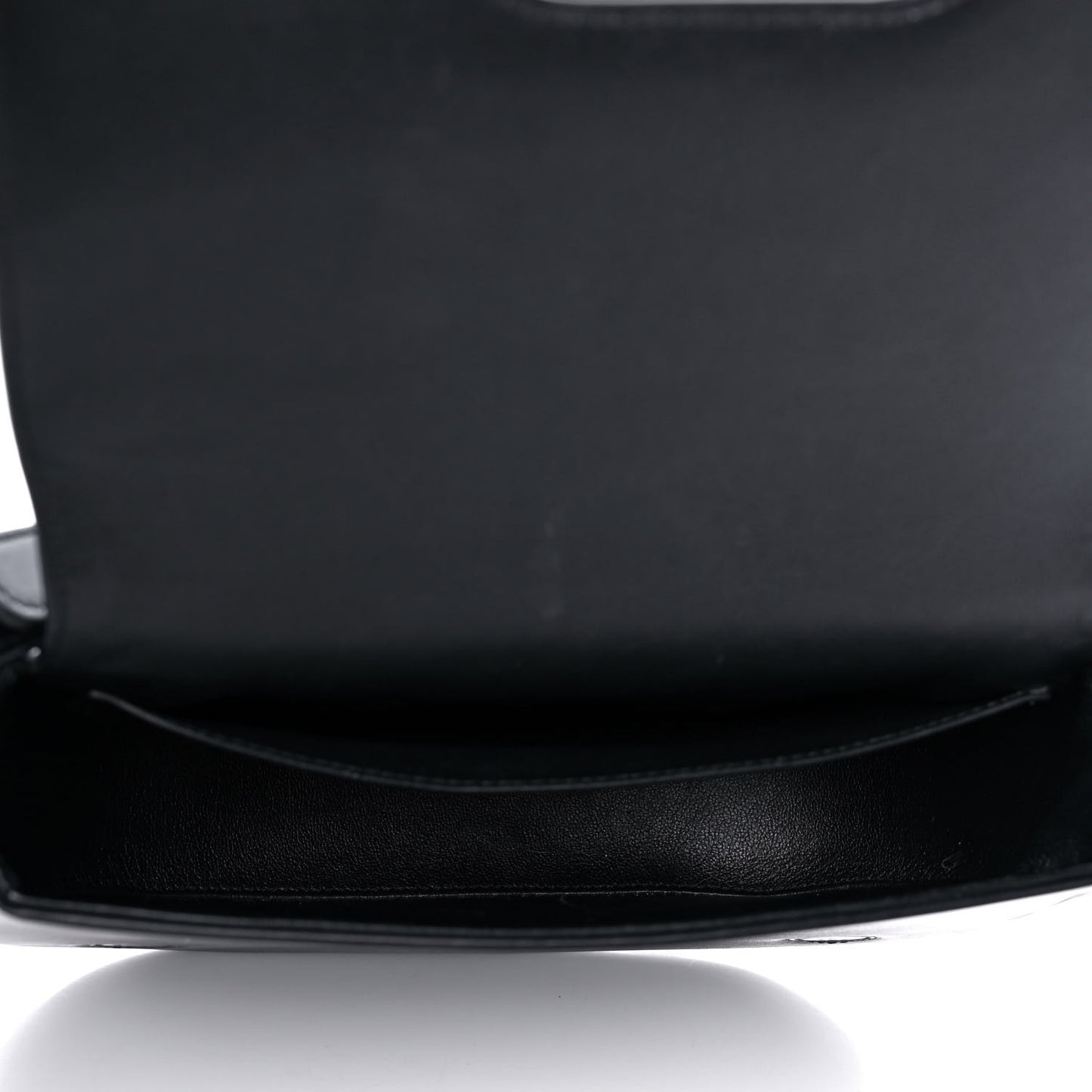Shiny Calfskin Medium Maillon Triomphe Black