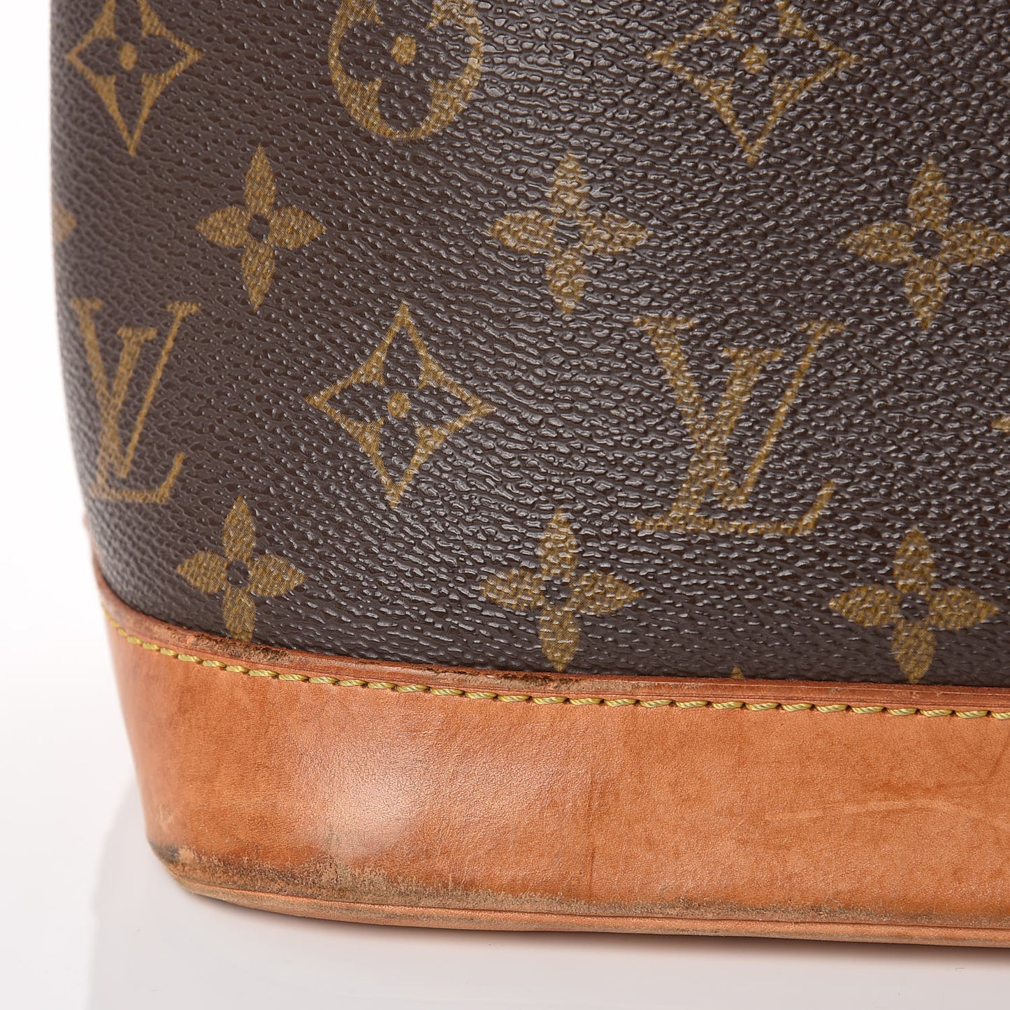 Monogram Alma PM
