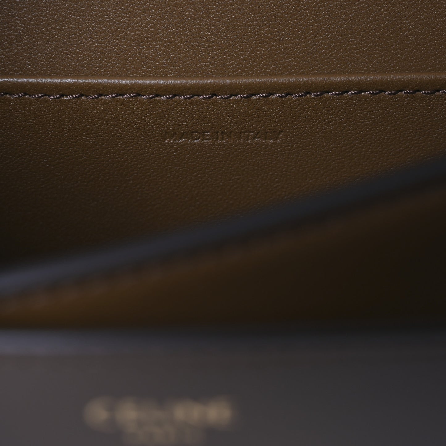 Box Calfskin Teen Classic Box Flap Bag Camel