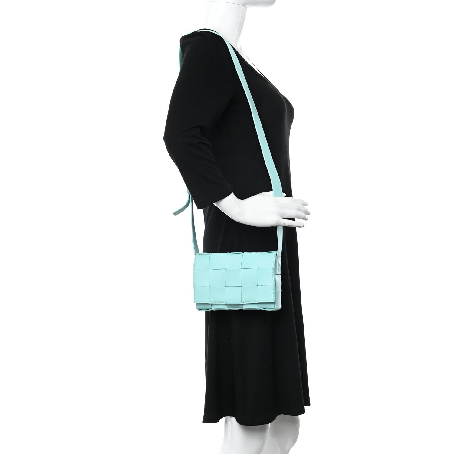Bottega Veneta Lambskin Maxi Intrecciato Small Cassette Crossbody Bag Celadon 2 of 10