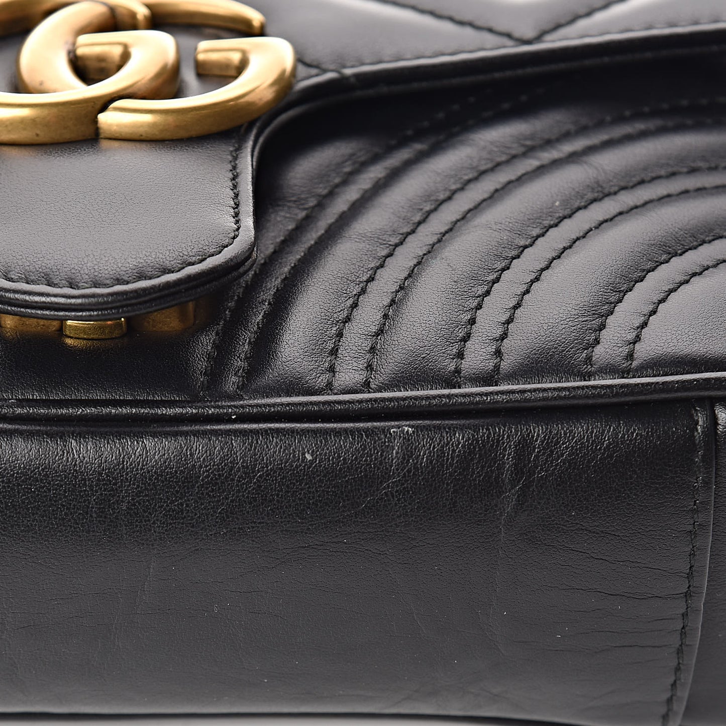 Calfskin Matelasse Mini GG Marmont Shoulder Bag Black
