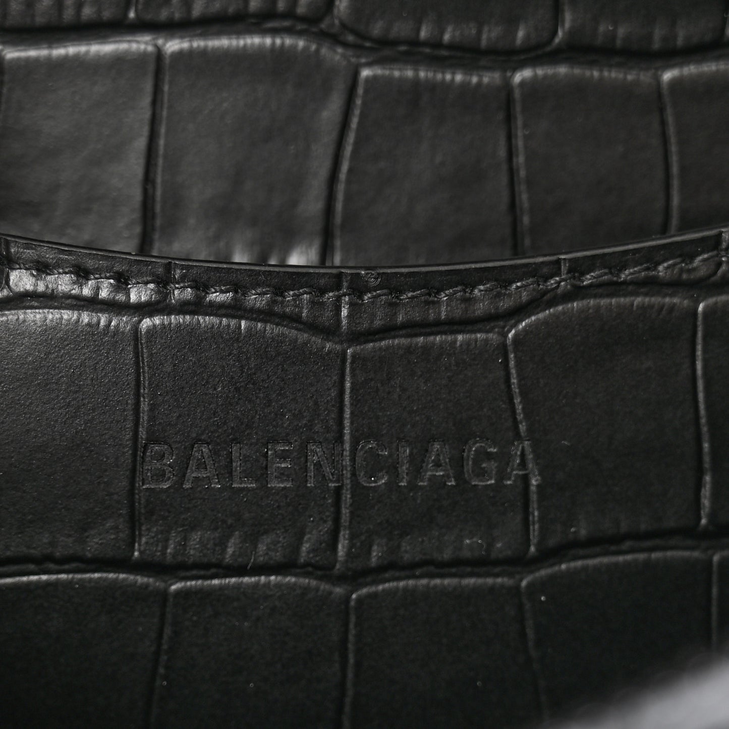 Semi Matte Calfskin Crocodile Embossed Neo Classic Black Hardware Large City Black