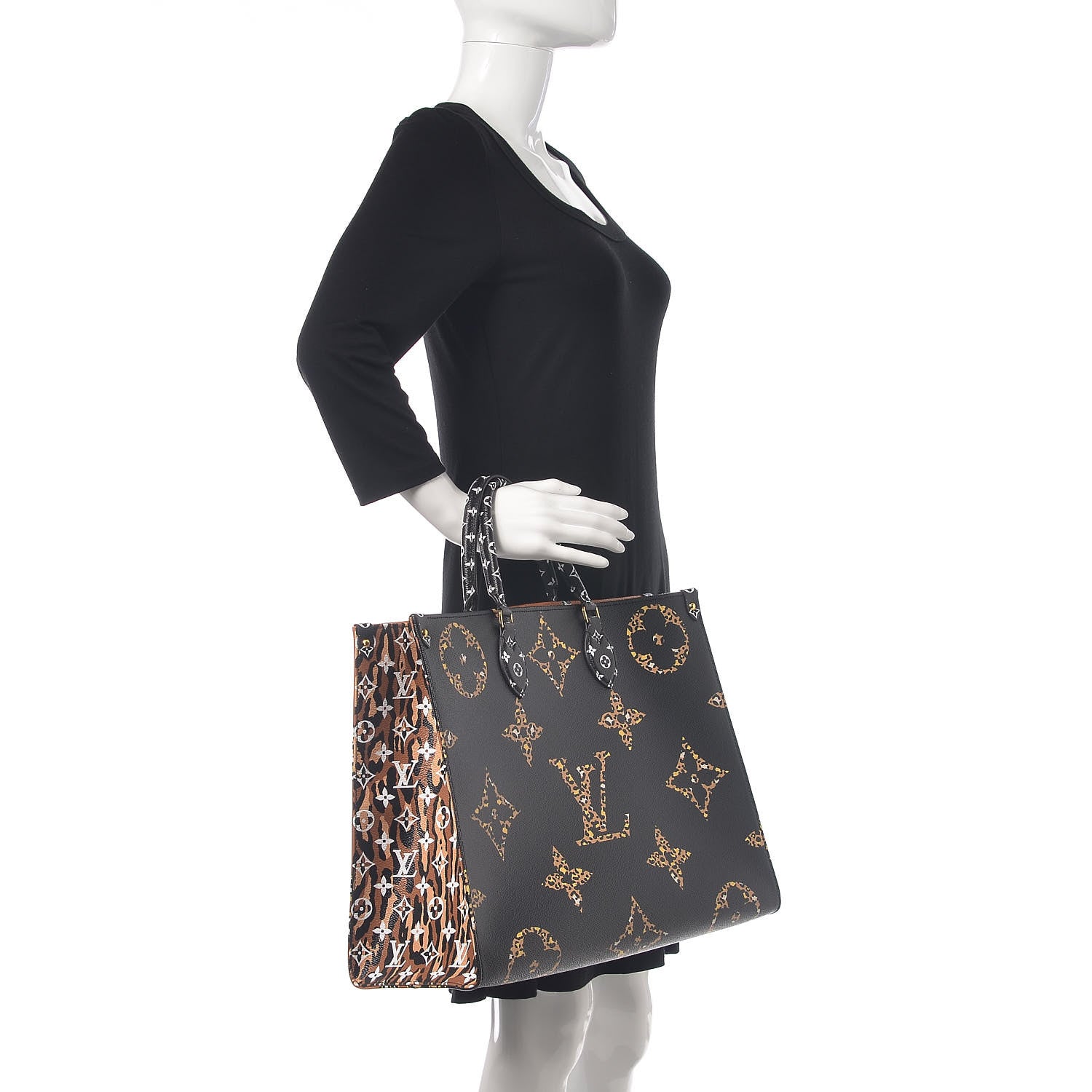 Louis Vuitton Monogram Giant Jungle Onthego GM Black 2 of 11
