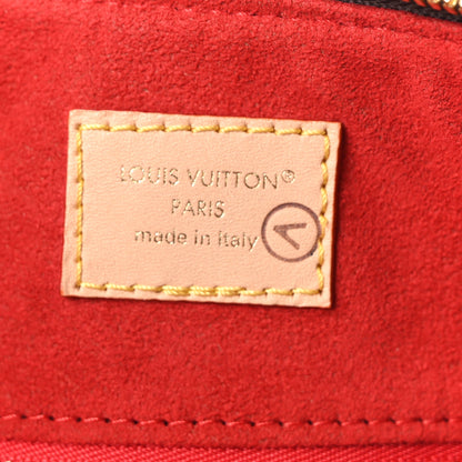 Louis Vuitton Monogram Slouchy MM 6 of 9